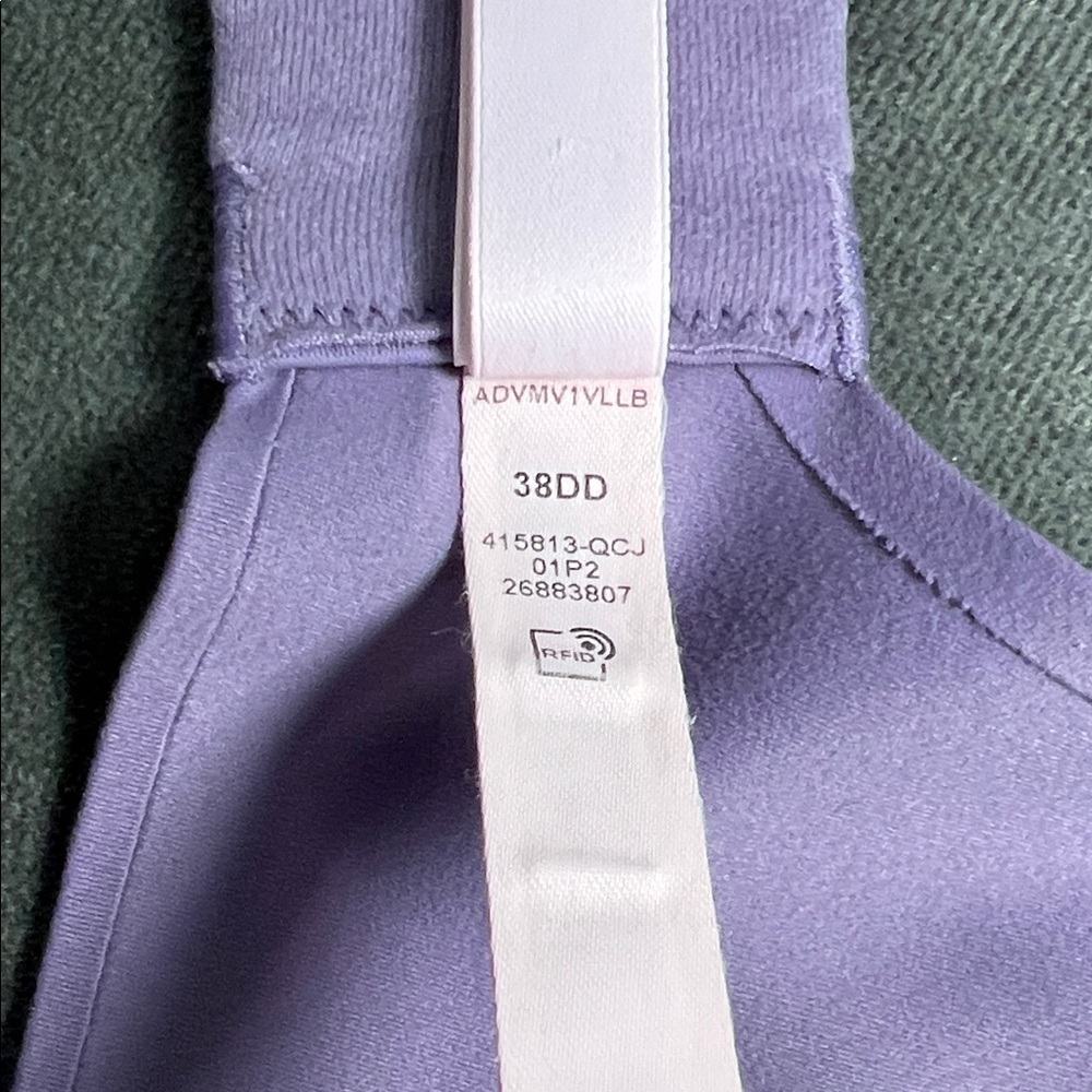 Victoria's Secret Lavender Purple Push-up Underwire Bra 38DD - Picture 13 of 13